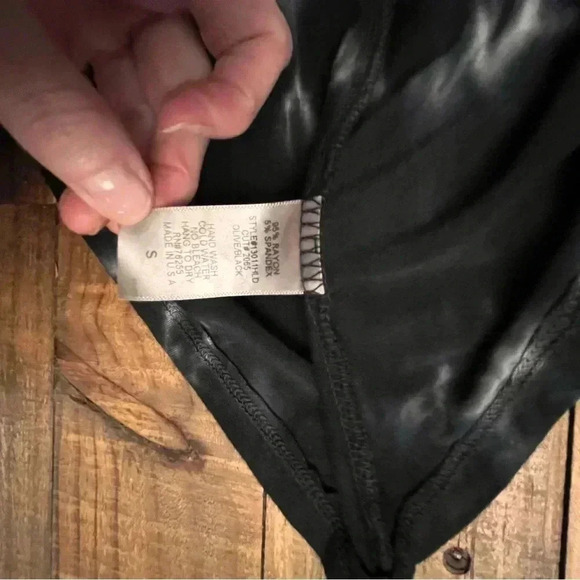 ~Tryst~ Tie Die Top - Small - Picture 7 of 7